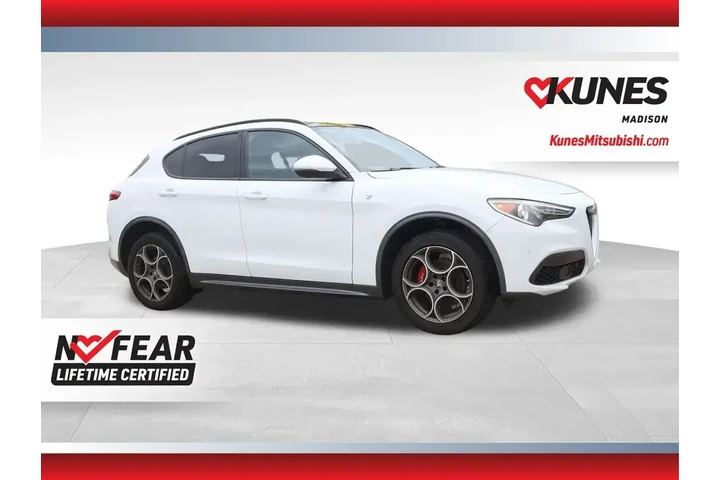 $20577 : Alfa Romeo Stelvio 2022 AWD image 1