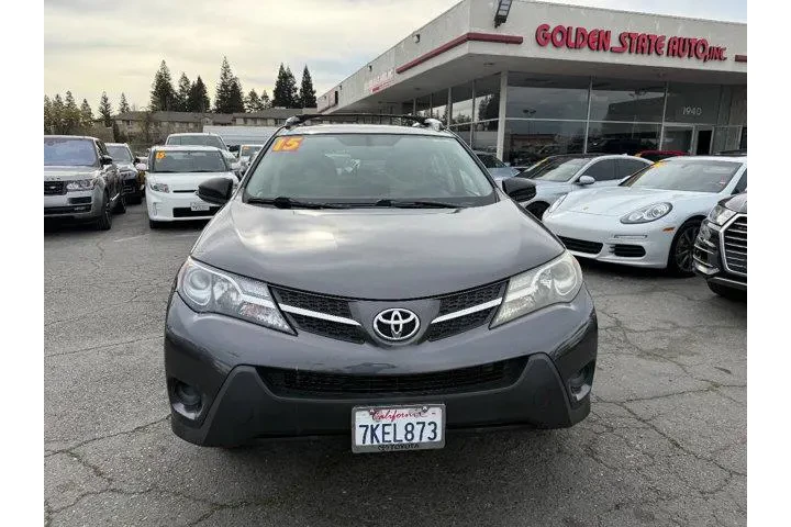 $18981 : Toyota RAV4 2015 LE 4dr SUV image 2