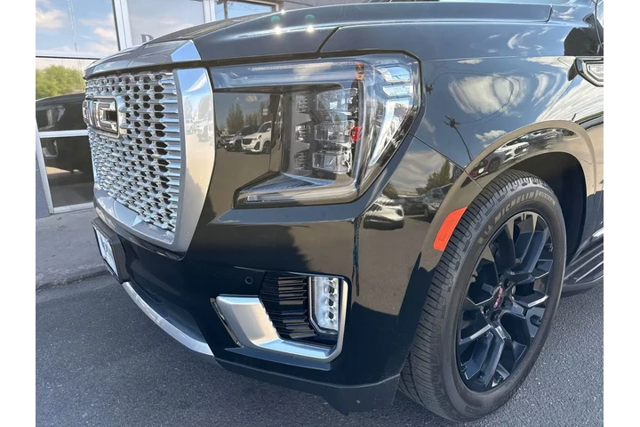 $46995 : 2023 GMC Yukon XL 4WD Denali image 6