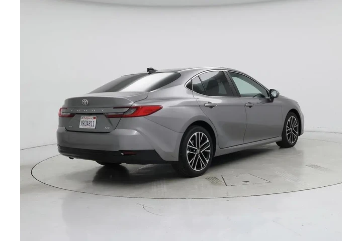 $34998 : Toyota Camry 2025 LE 4dr Sed image 8