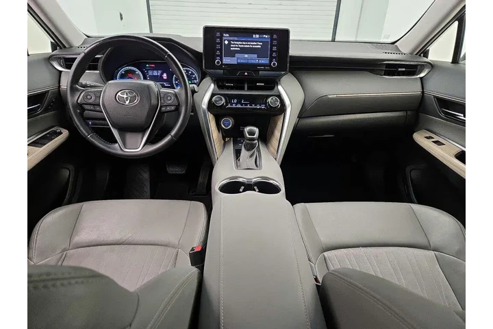 $28998 : Toyota Venza 2021 AWD XLE 4d image 9