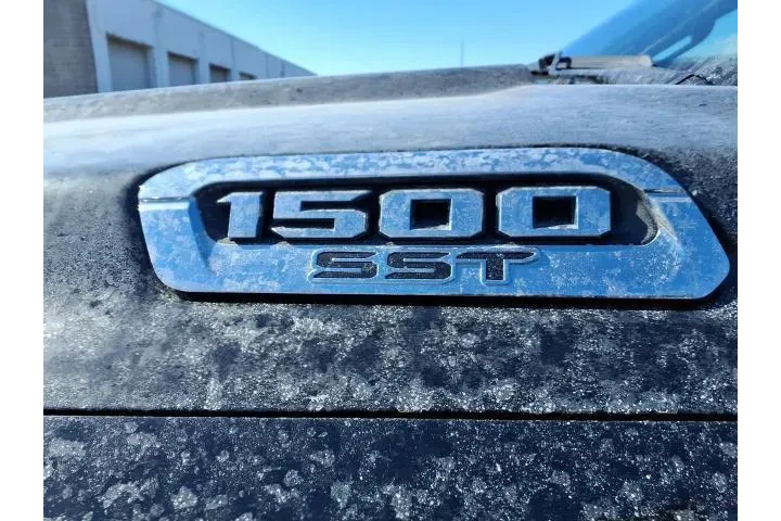 $38244 : Ram 1500 2025 4x4 Big Horn 4 image 5