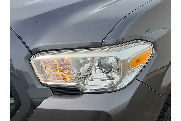 $23998 : Toyota Tacoma 2018 4x4 SR 4d image 9