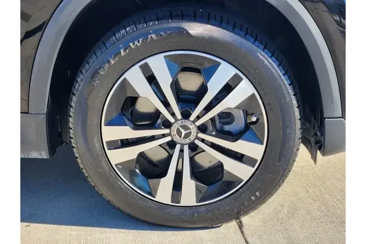 $33261 : Mercedes-Benz GLA 2024 GLA 2 image 10