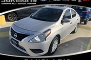 2016 Versa 1.6 S Sedan I-4 cyl en Rolla