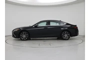 $37998 : Lexus ES 300h 2023 4dr Sedan thumbnail