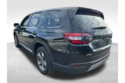 $39989 : Honda Pilot 2025 AWD EX-L 4d thumbnail