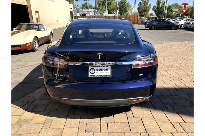 $17990 : 2013 Model S Signature image 3