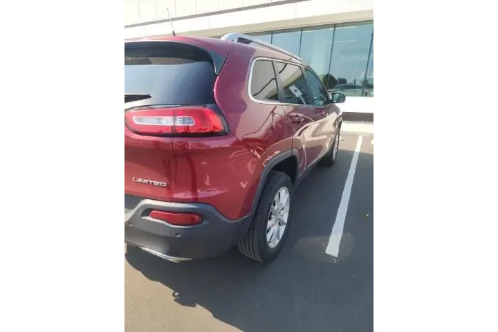$16388 : Jeep Cherokee 2016 4x4 High image 6
