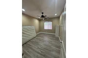 $1000 : Rooms for rent in Eastvale thumbnail