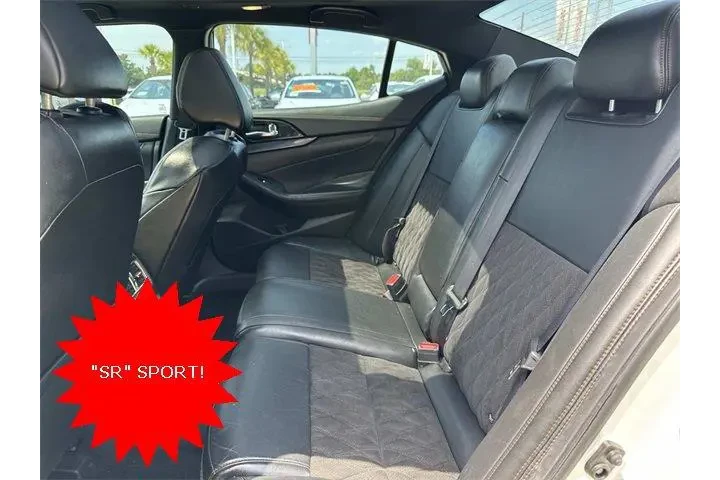 $30800 : Nissan Maxima 2023 3.5 SR 4d image 8