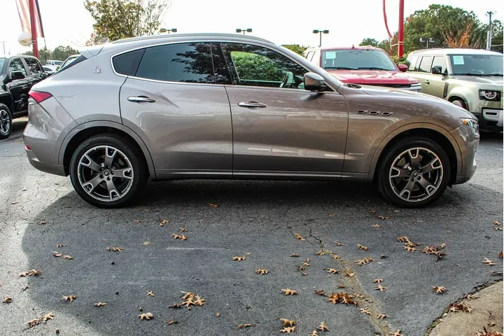 $36920 : Maserati Levante 2021 AWD S image 7