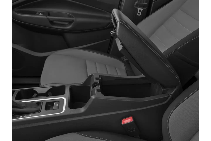 2017 Escape SE image 10