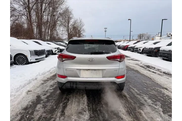 $12900 : Hyundai TUCSON 2018 AWD SEL image 5