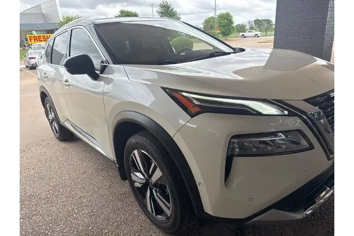 $29672 : Nissan Rogue 2023 AWD Platin image 6