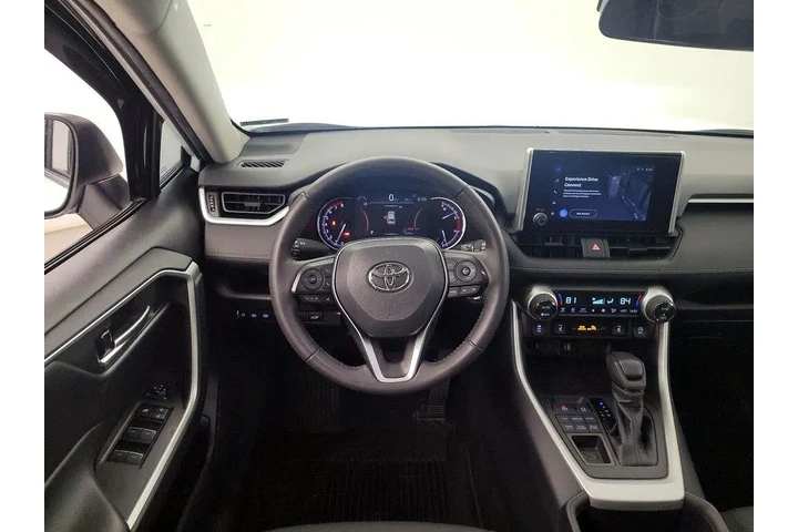 $35998 : Toyota RAV4 2024 AWD XLE 4dr image 10