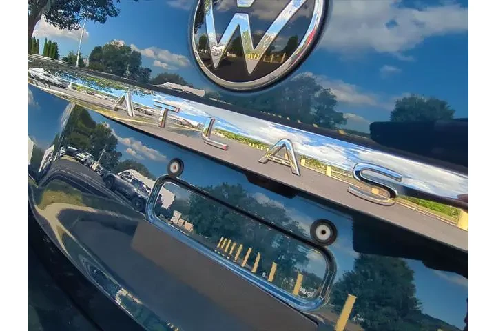 $29996 : Volkswagen Atlas 2023 AWD V6 image 5