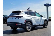 $24250 : Hyundai TUCSON Hybrid 2022 A thumbnail