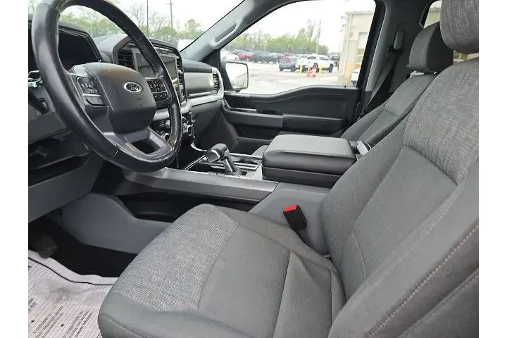 $29999 : Ford F-150 Lightning 2023 AW image 7