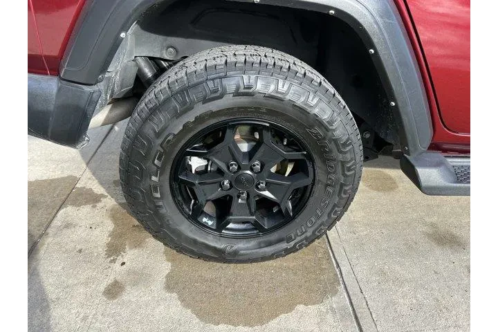 $27941 : Jeep Wrangler Unlimited 2021 image 10