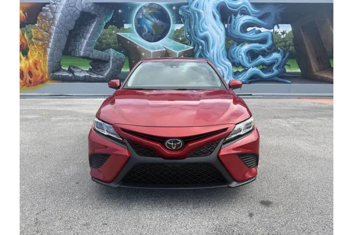 $16899 : 2019 Camry SE image 5