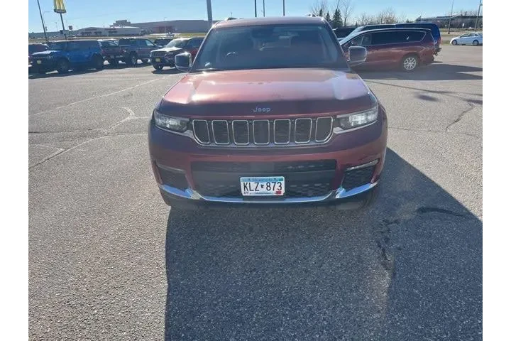 $31495 : Jeep Grand Cherokee L 2023 4 image 2