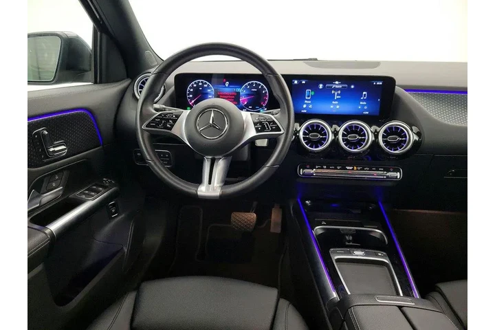 $28998 : Mercedes-Benz GLA 2025 GLA 2 image 10