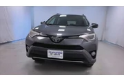 $21495 : Toyota RAV4 2018 AWD XLE 4dr thumbnail