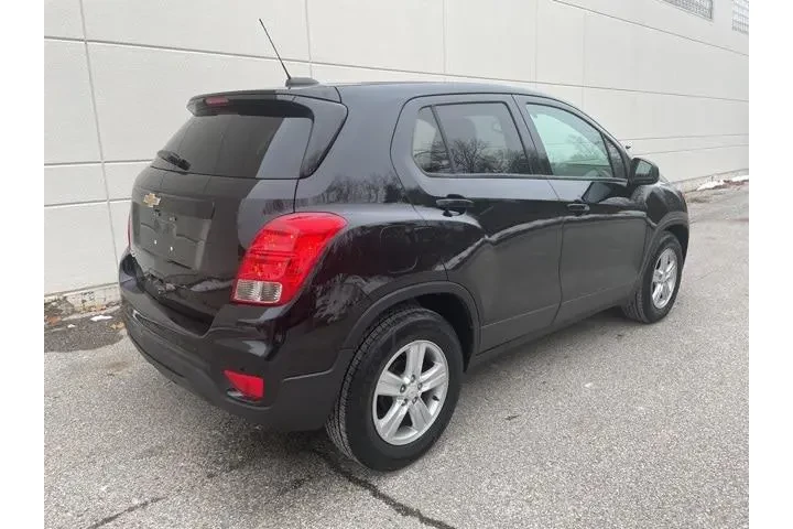$13000 : Chevrolet Trax 2020 LS 4dr C image 6