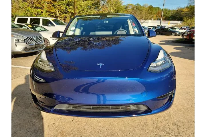 $27991 : Tesla Model Y 2021 AWD Long image 5