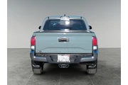 $38900 : Toyota Tacoma 2023 4x4 TRD P thumbnail