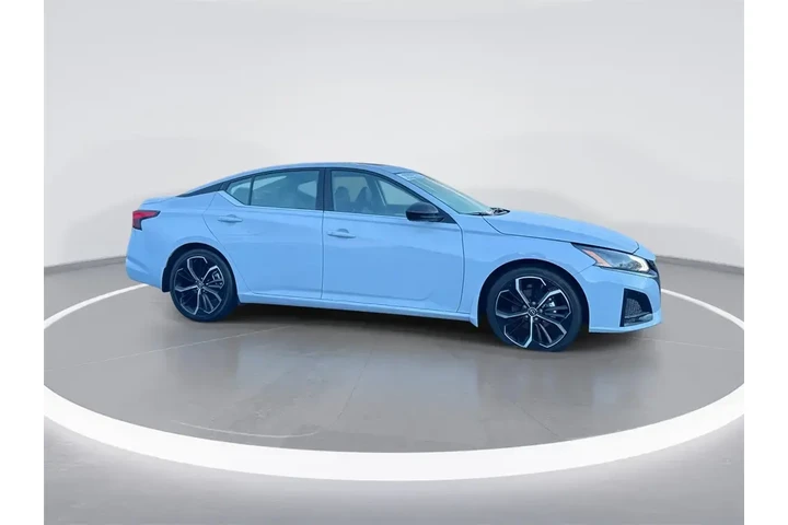 $21874 : Nissan Altima 2024 2.5 SR 4d image 9