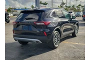 $24590 : Ford Escape Plug-In Hybrid 2 thumbnail
