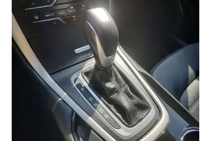 $10588 : Ford Edge 2017 AWD SEL 4dr C image 10