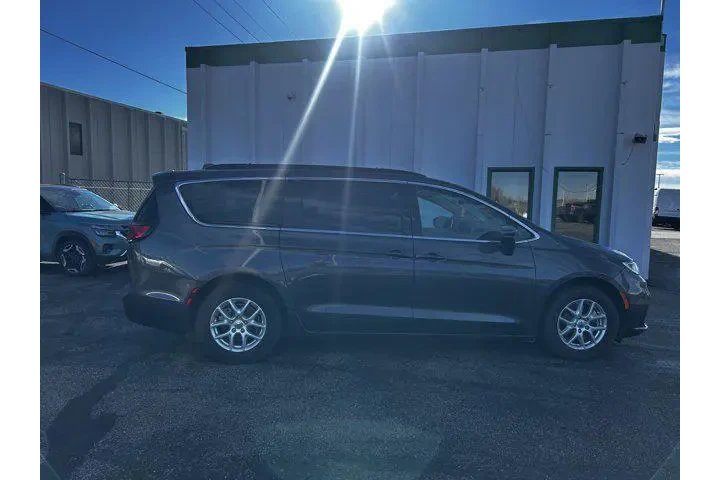 $23443 : Chrysler Pacifica 2022 Touri image 6