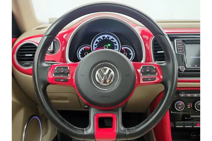 $23998 : Volkswagen Beetle 2018 2.0T image 10