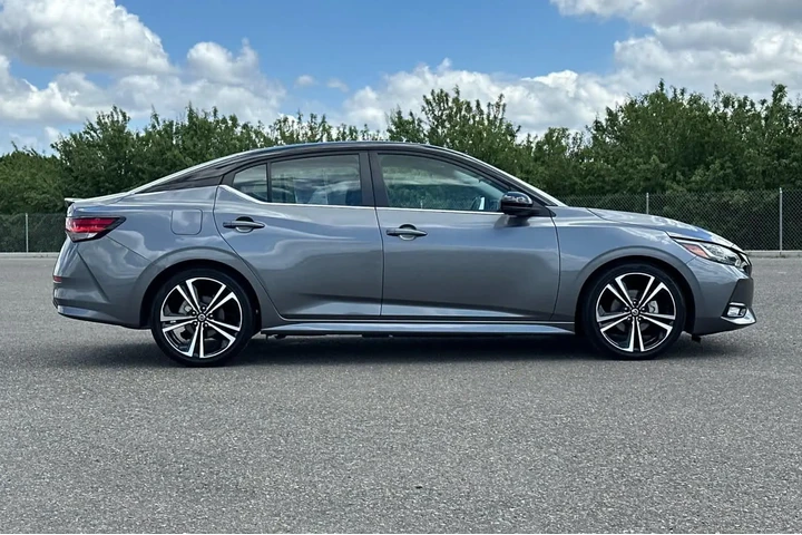 $20981 : Nissan Sentra 2023 SR 4dr Se image 2