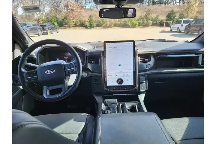 $39990 : Ford F-150 Lightning 2022 AW image 3