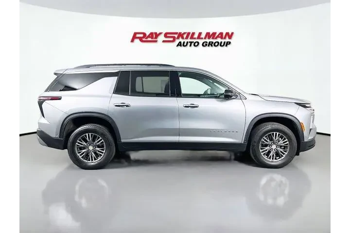 $37975 : Chevrolet Traverse 2024 LT 4 image 8