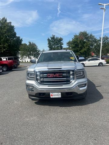 $34995 : PRE-OWNED 2018 SIERRA 1500 SLT image 4