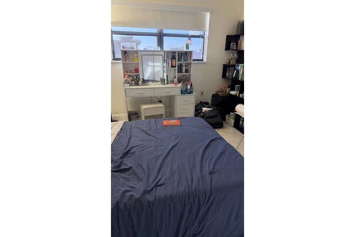 $1000 : Renta de habitación amueblada image 10