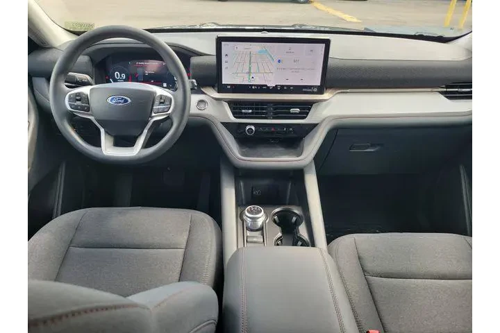 $35990 : Ford Explorer 2026 Active 4d image 8