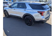 $38999 : Ford Explorer 2022 AWD ST 4d thumbnail