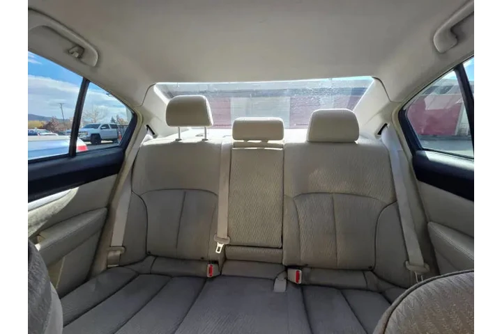 $5195 : 2012 Legacy 2.5i Premium image 8