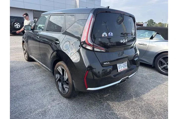 $23221 : Kia Soul 2025 GT-Line 4dr Cr image 5