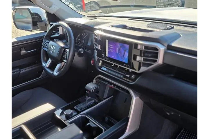 $39995 : Toyota Tundra 2022 4x2 SR5 4 image 9