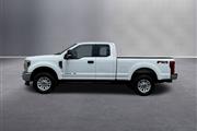 $30919 : 2019 F-250SD XL thumbnail