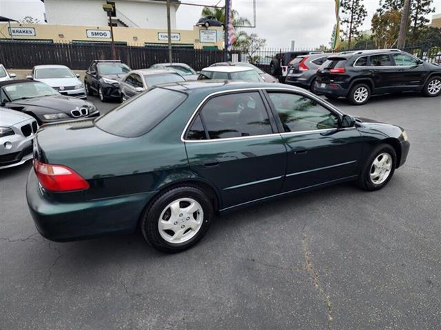 $3995 : 2000 Accord Sedan image 3