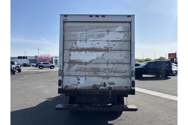 $18888 : 2014 Express 3500 image 9