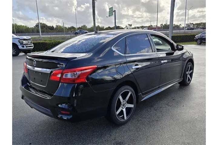 $10500 : Nissan Sentra 2016 SR 4dr Se image 6
